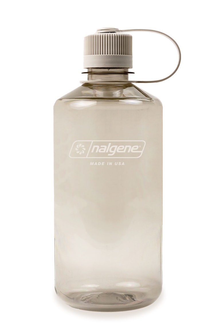 Nalgene product view: 32oz Narrow Mouth Bottle L8 — 32oz Narrow Mouth Bottle