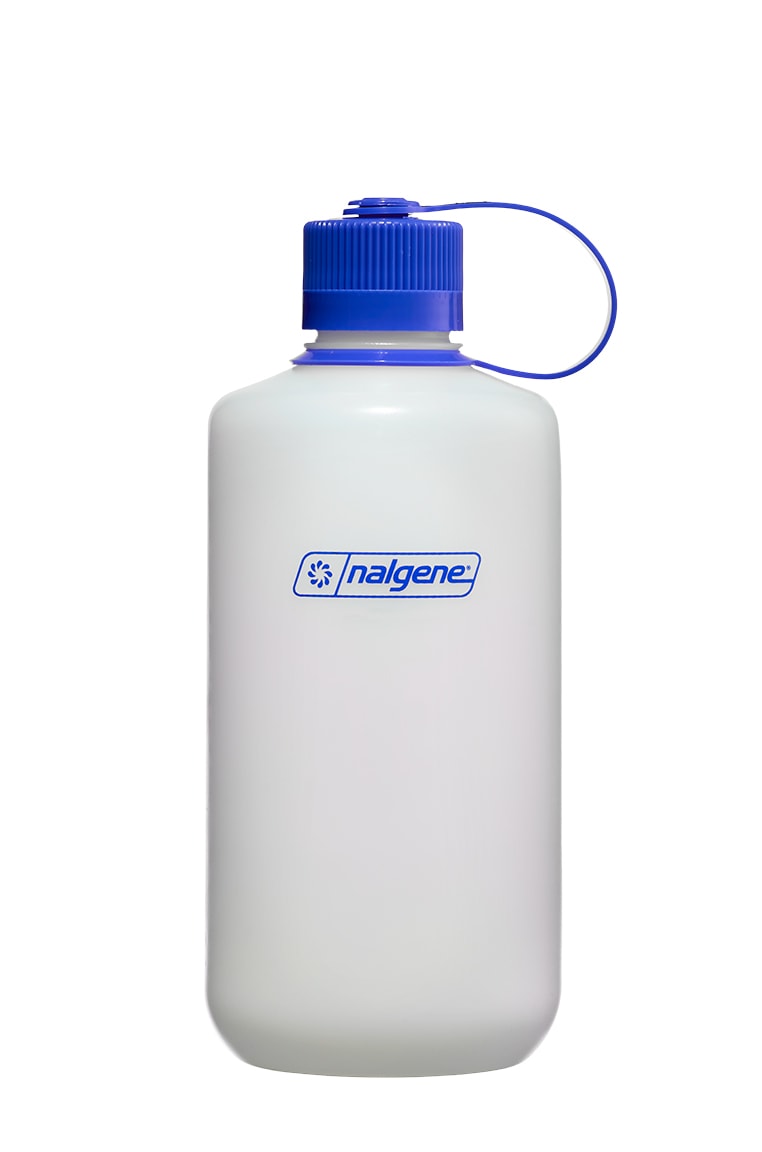 Nalgene product view: 32oz Narrow Mouth Ultralite Bottle S8 — 32oz Narrow Mouth Ultralite Bottle