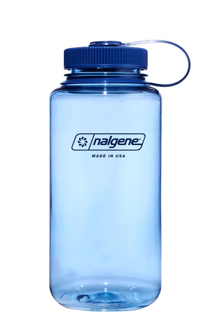 Nalgene product detail: 32oz Wide Mouth Bottle W9 — 32oz Wide Mouth Bottle