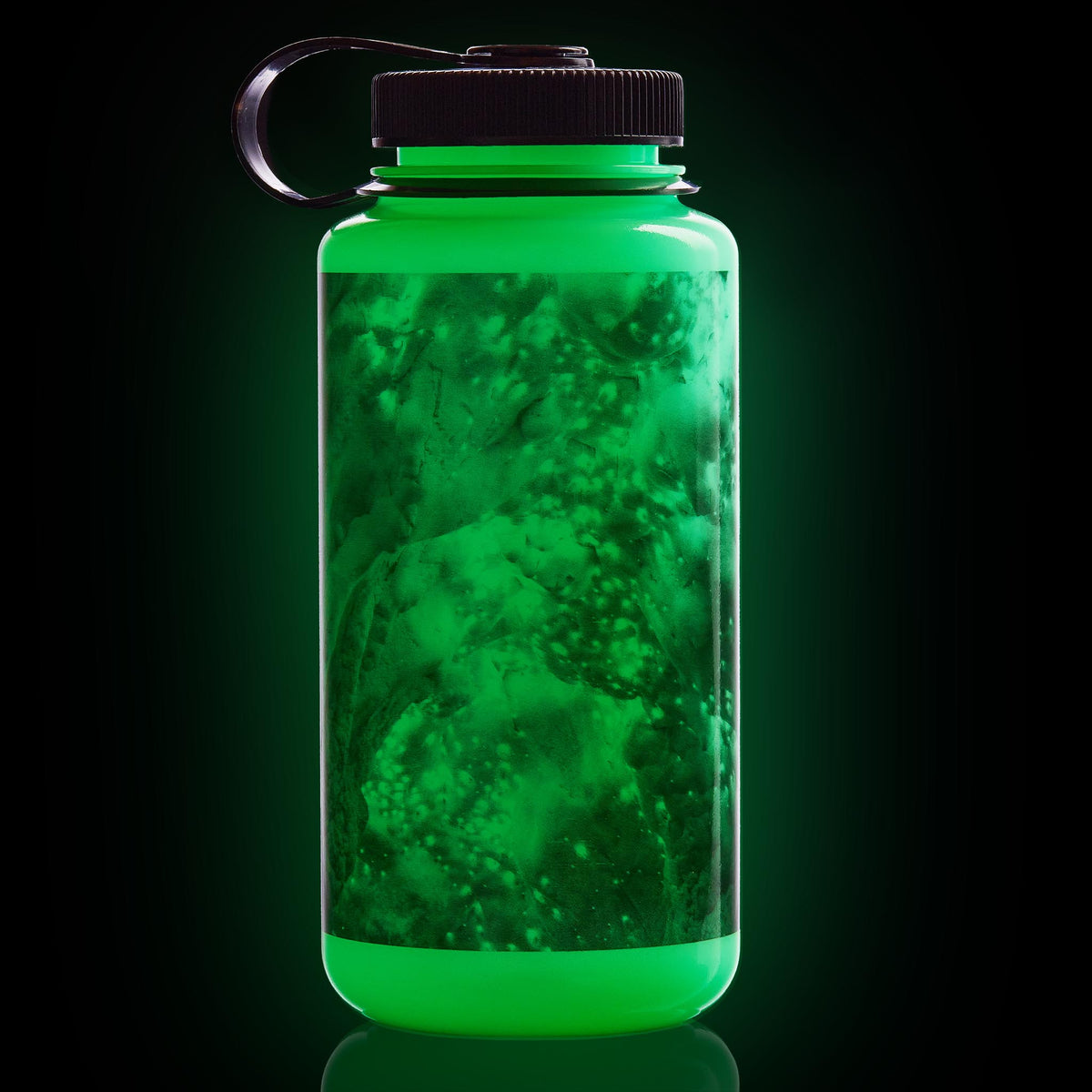 Nalgene product view: 32oz WM Glo Wyld C2 — 32oz WM Glo Wyld